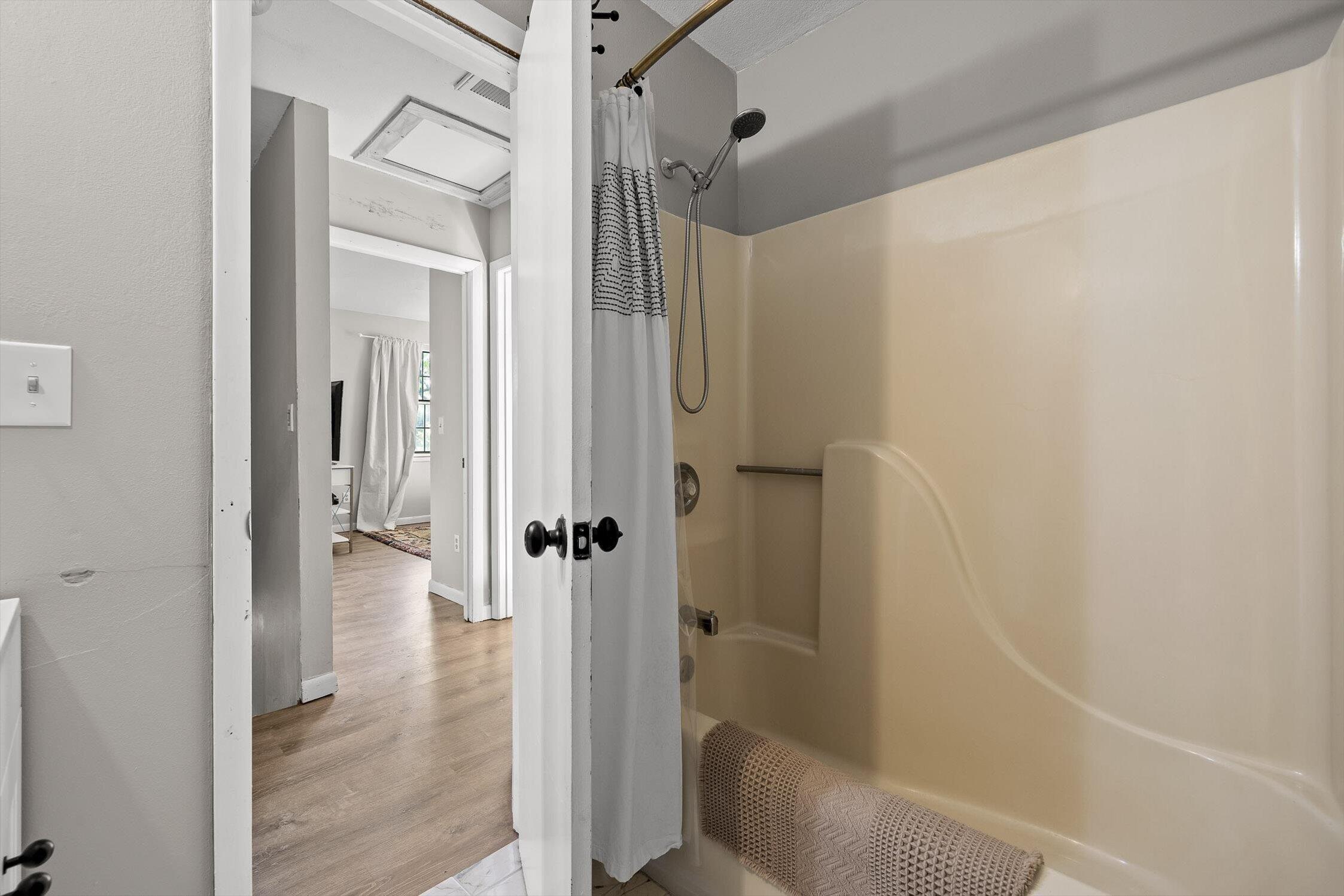 1302 Labrea Drive Chattanooga, TN 37421 - Photo 39 of 75 07-Labrea-7