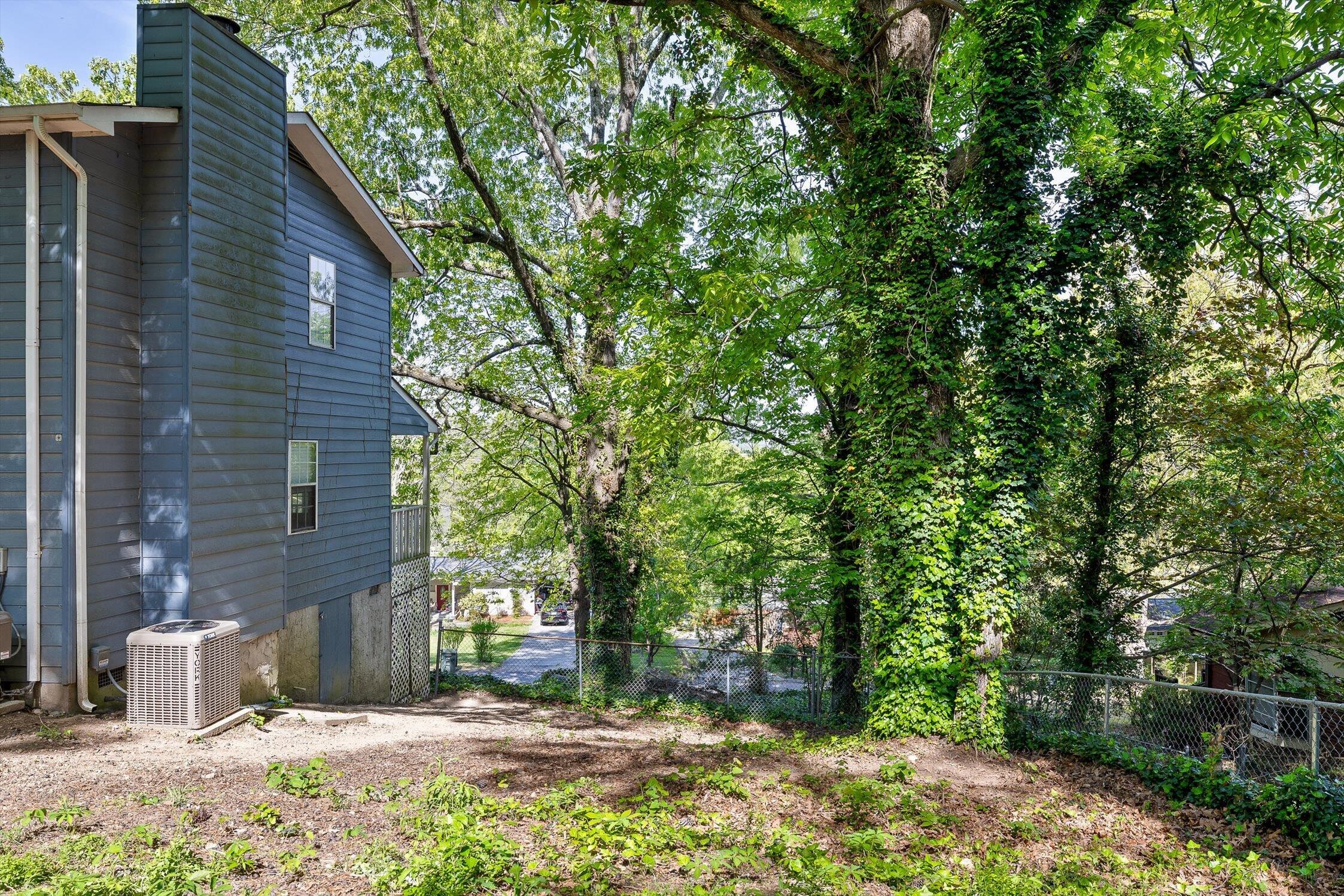 1302 Labrea Drive Chattanooga, TN 37421 - Photo 41 of 75 39-Labrea-39