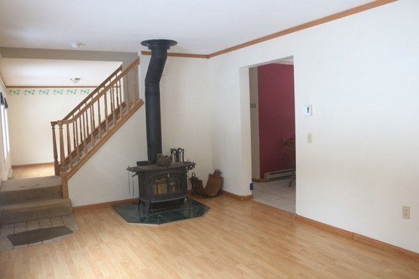 670 Old Petersham Road Barre, MA 01005 - Photo 7 of 19 Gallery Image 7