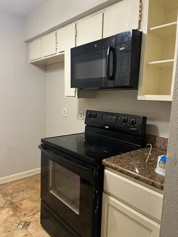 $40,000 | 12500 Sandpiper Drive, Unit 195, Houston, TX 77035