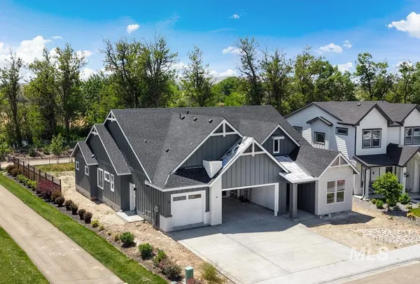 $799,900 | 2141 East Thea Drive, Kuna, ID 83634