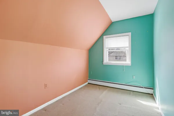 $285,000 | 2704 Quaint Street, Secane, PA 19018