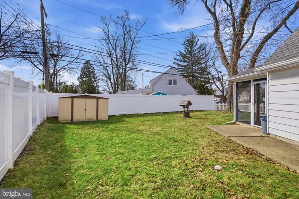 $285,000 | 2704 Quaint Street, Secane, PA 19018