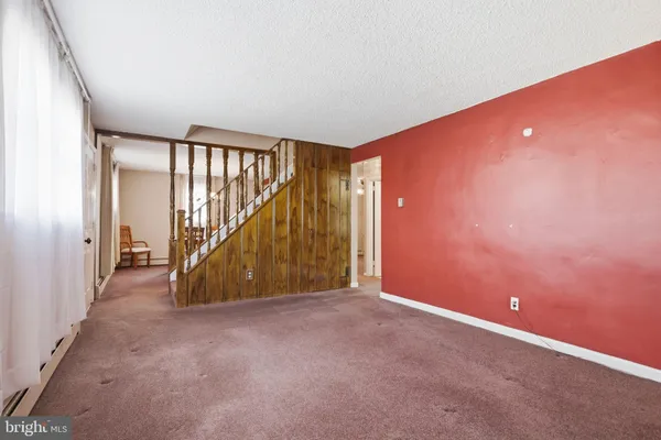 $285,000 | 2704 Quaint Street, Secane, PA 19018