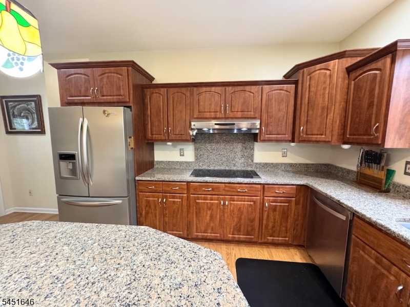 80 Plum Brook Road Flemington, NJ 08822 - Photo 9 of 46 Gallery Image 9