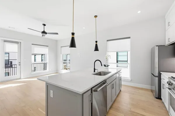$2,875 | 129 Garden Court East, Arlington, TX 76013
