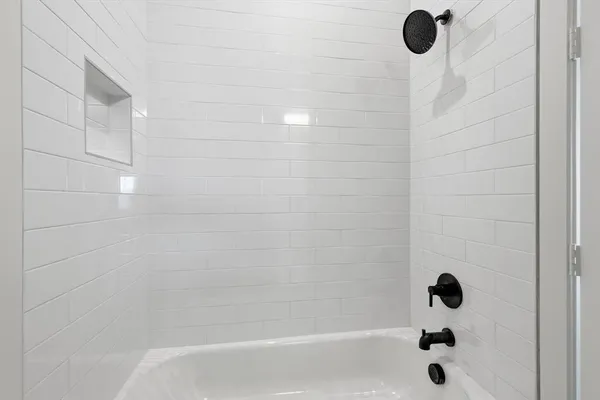 $2,875 | 129 Garden Court East, Arlington, TX 76013