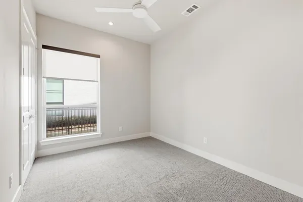 $2,875 | 129 Garden Court East, Arlington, TX 76013