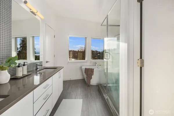 $1,049,000 | 3426 Northwest Market Street, Seattle, WA 98107