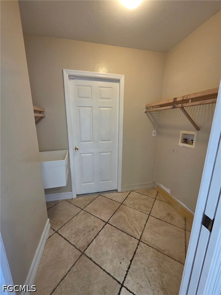 820 Rue Labeau Circle Fort Myers, FL 33913 - Photo 6 of 12