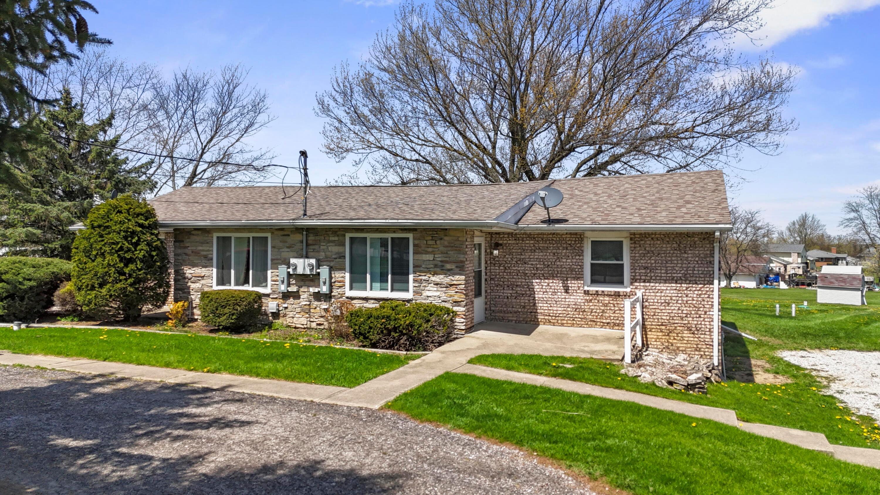 3140 Springmill West Road, Unit 3142 Mansfield, OH 44903 - Photo 1 of 25 1