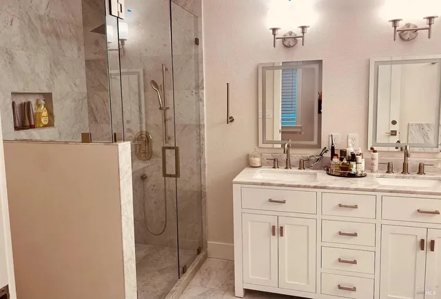 $4,800 | 1959 Dowling Court, Santa Rosa, CA 95404