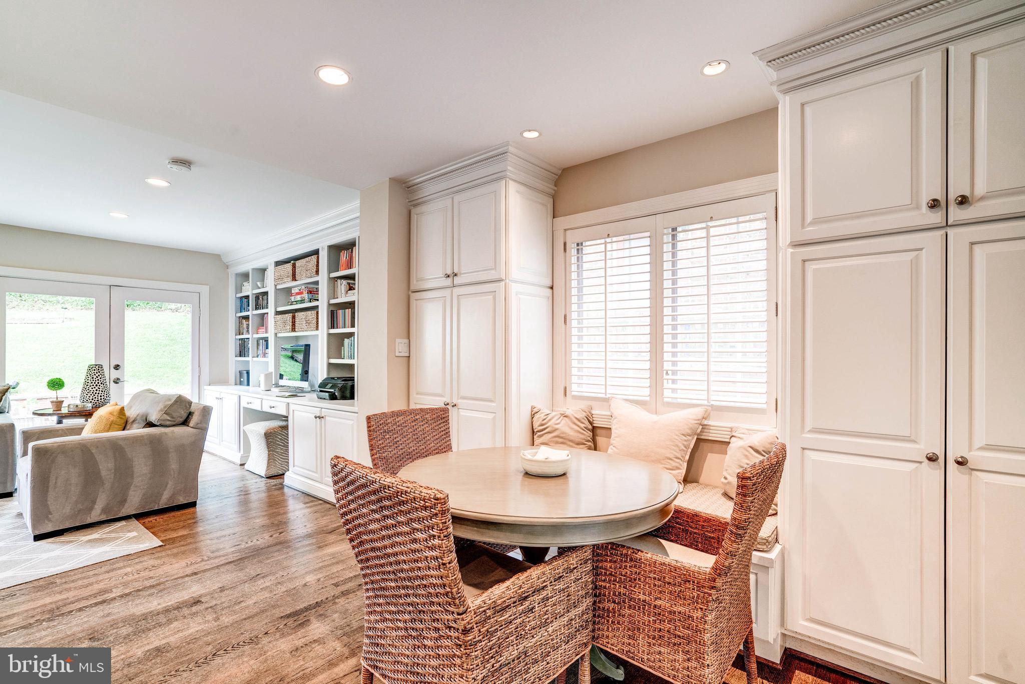 5925 Gloster Road Bethesda, MD 20816 - Photo 11 of 71 Banquette seating with storage galore!