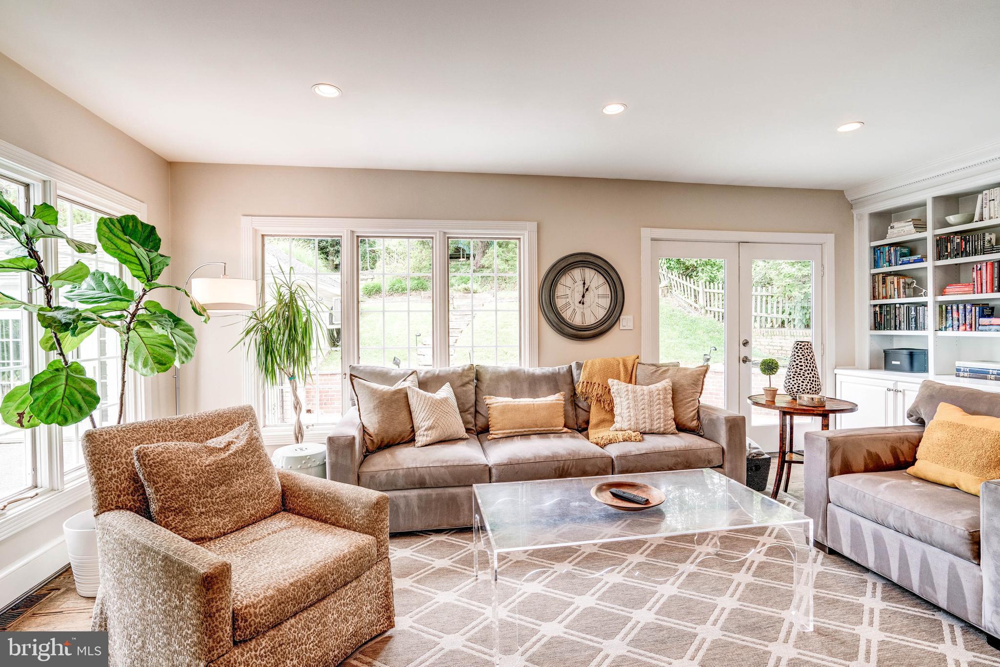 5925 Gloster Road Bethesda, MD 20816 - Photo 23 of 71 Recent 2-story addition - floor to ceiling windows