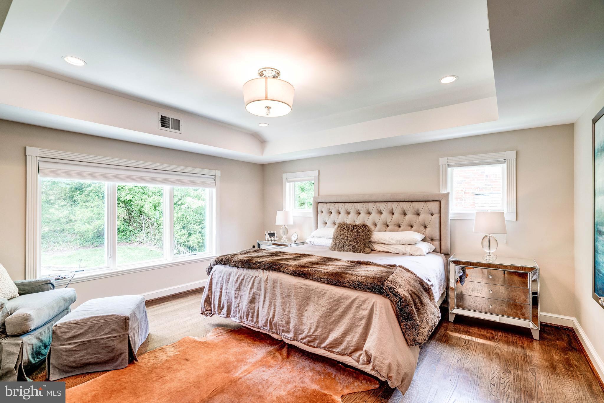 5925 Gloster Road Bethesda, MD 20816 - Photo 41 of 71 Primary suite, 4th bedroom, w/panoramic views.