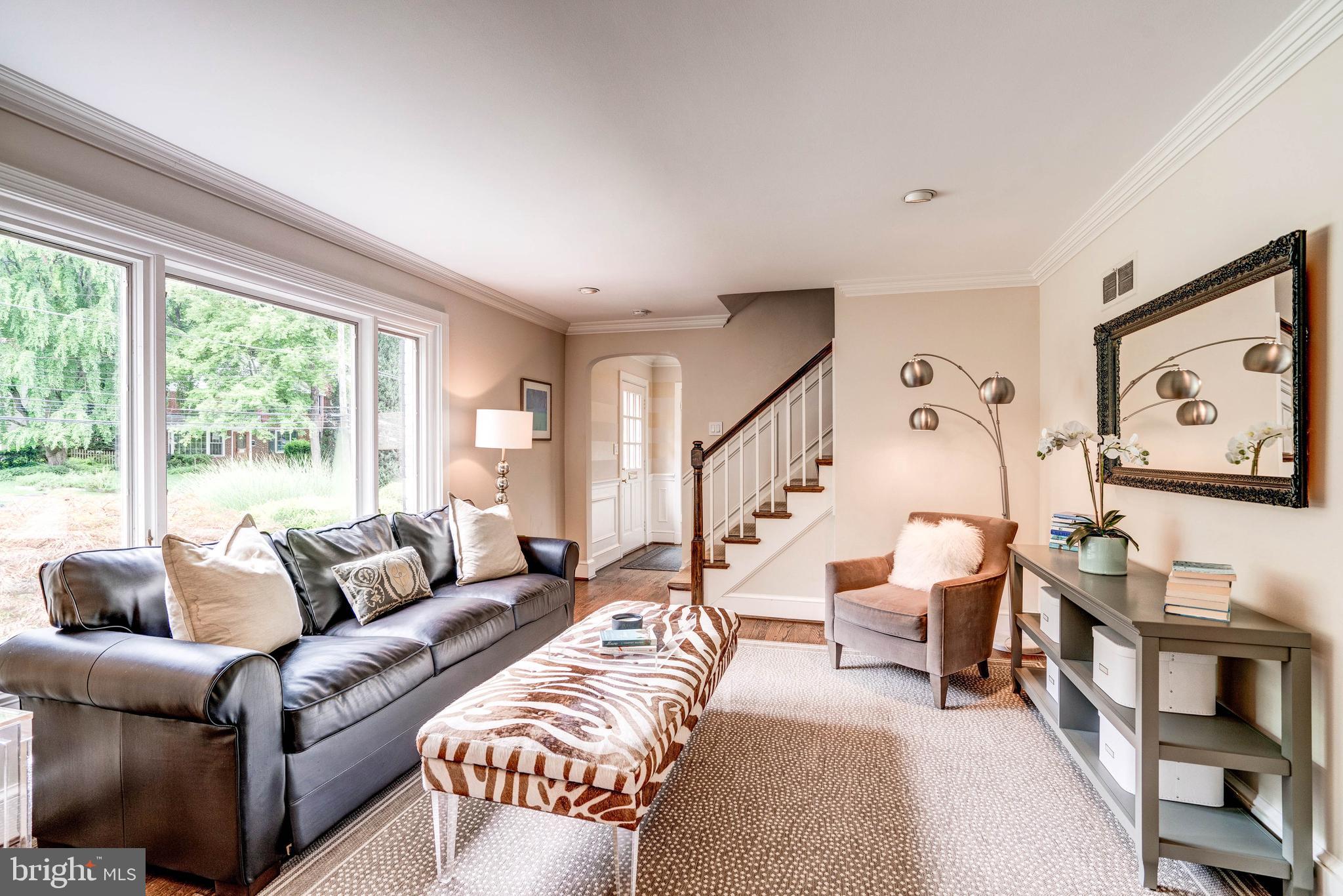 5925 Gloster Road Bethesda, MD 20816 - Photo 7 of 71 A room with a view!