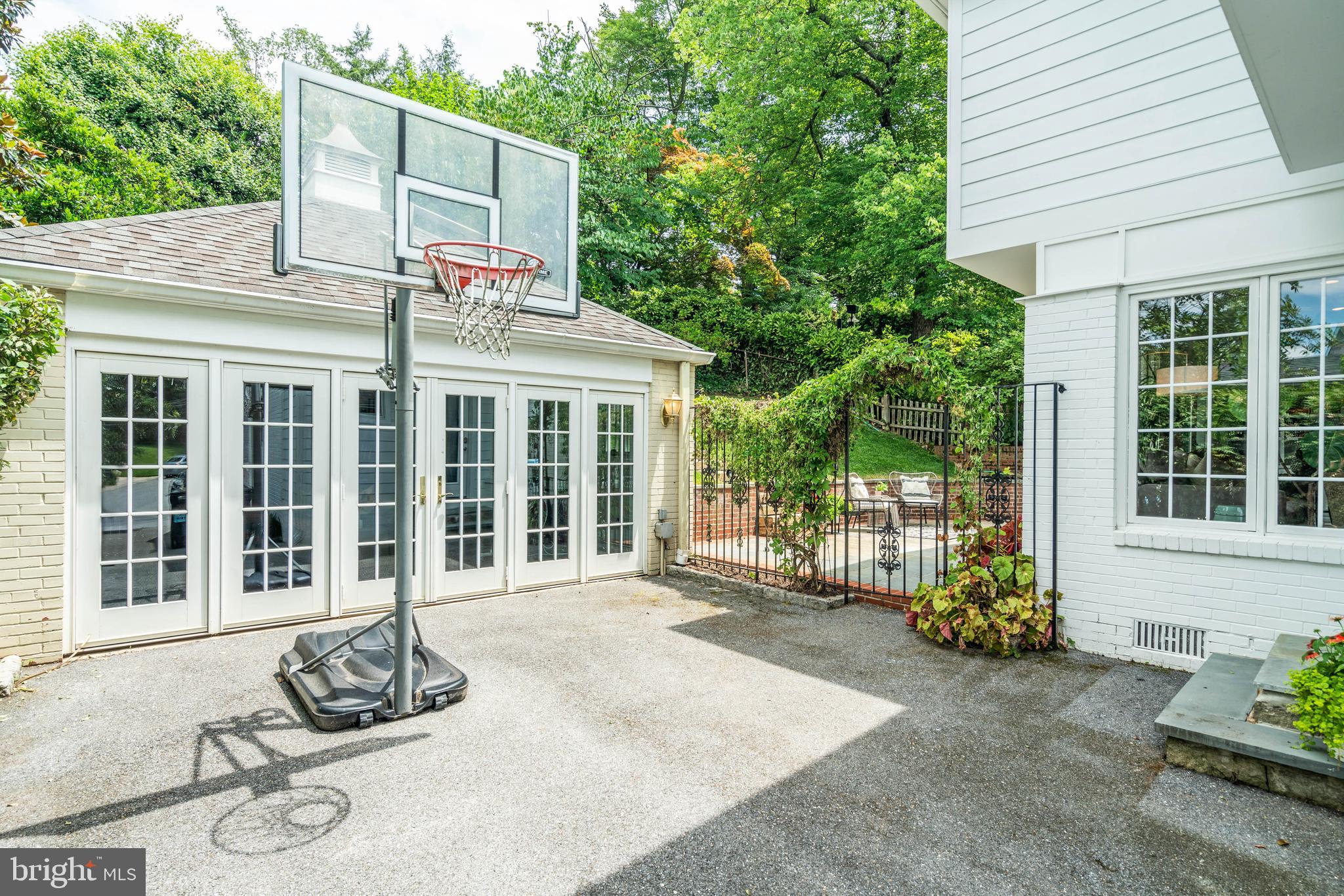 5925 Gloster Road Bethesda, MD 20816 - Photo 61 of 71 Plenty of parking space.