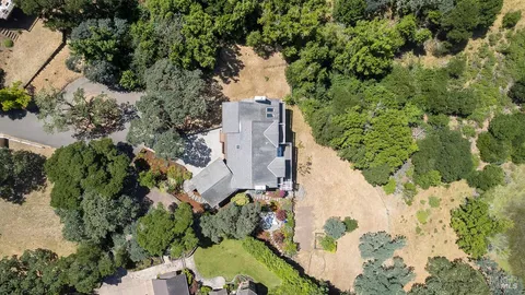 $1,995,000 | 16 Guisela Court, Novato, CA 94945