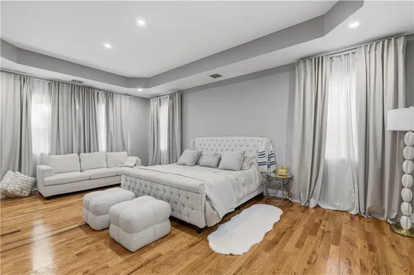 $1,200,000 | 270 Brayton Road, Tiverton, RI 02878