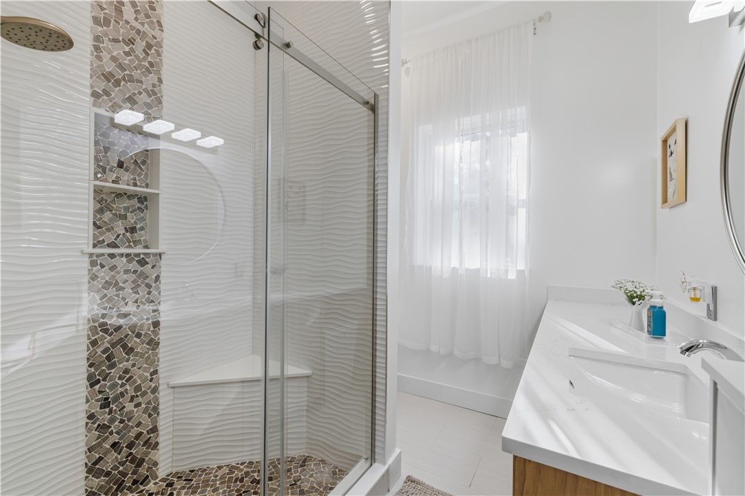 270 Brayton Road Tiverton, RI 02878 - Photo 9 of 16