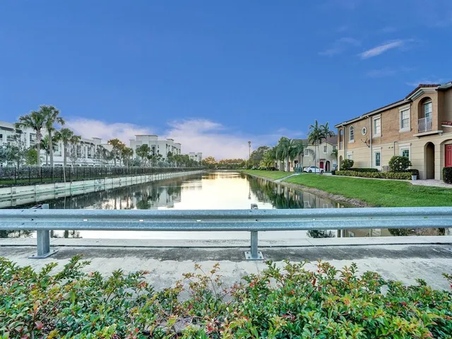 $2,600 | 9075 Plymouth Place, Tamarac, FL 33321