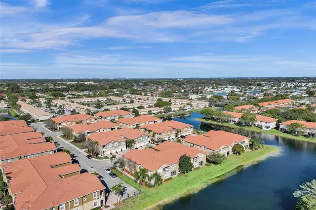 $2,600 | 9075 Plymouth Place, Tamarac, FL 33321