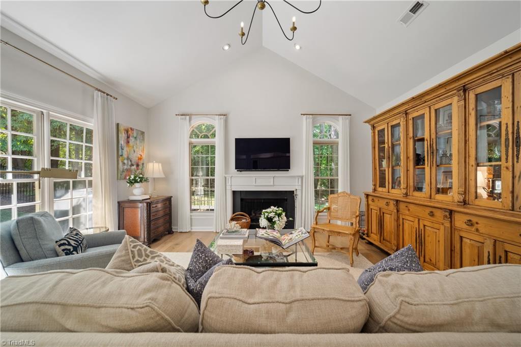 127 Wellesborough Road Winston-Salem, NC 27104 - Photo 20 of 50 Great Room