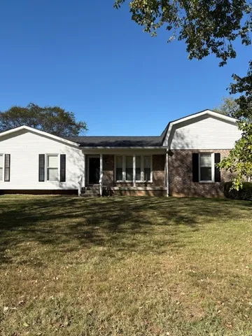 $2,240 | 203 Maple Way, Mount Juliet, TN 37122