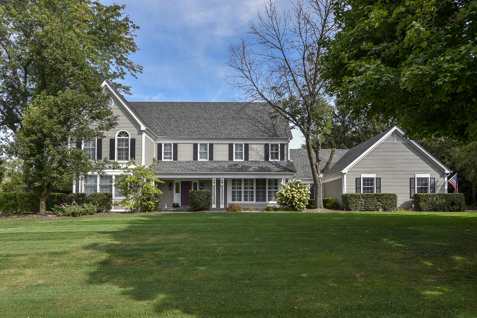 1072 Lanark Lane Inverness, IL 60067 - Photo 1 of 41 Gallery Image 1