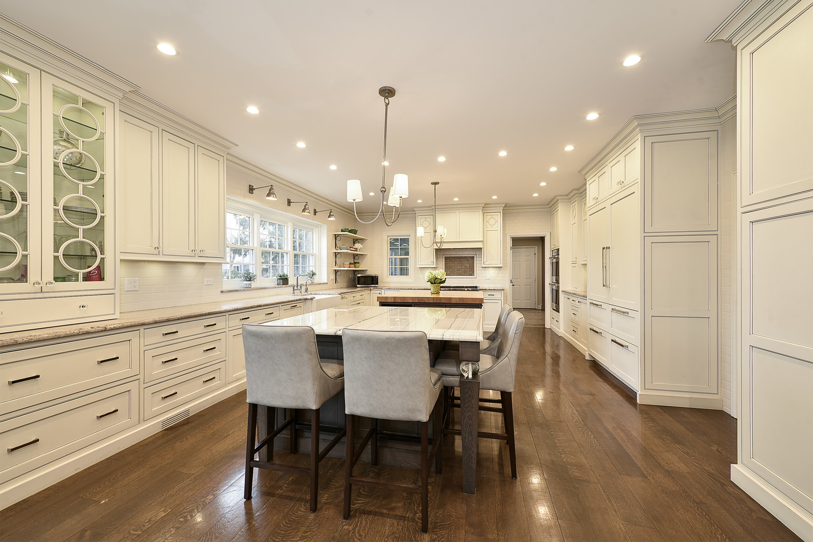 1072 Lanark Lane Inverness, IL 60067 - Photo 2 of 41 Gallery Image 2