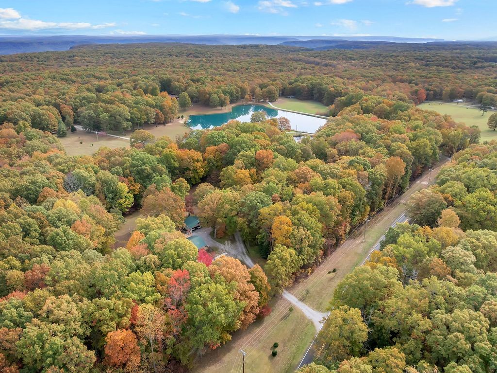 3711 Jumpoff Road Sewanee, TN 37375 - Photo 54 of 57 a view of city and ocean