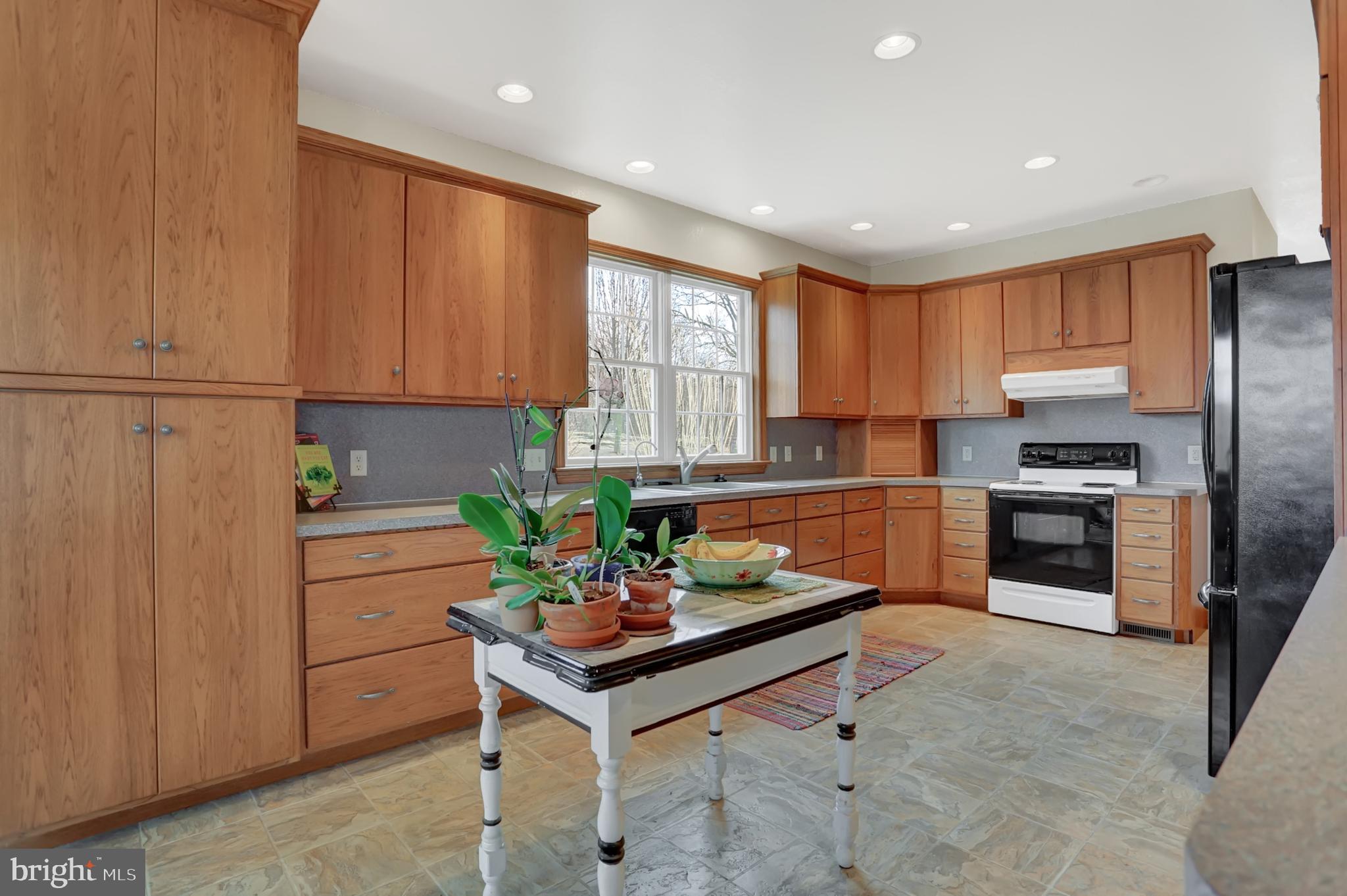3344 Waynecastle Road Waynesboro, PA 17268 - Photo 15 of 55 Gallery Image 15