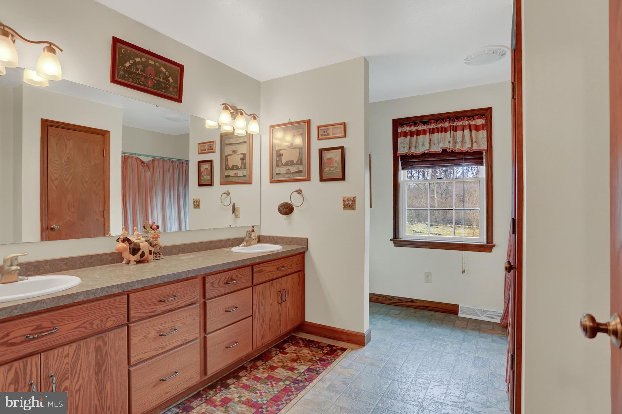 3344 Waynecastle Road Waynesboro, PA 17268 - Photo 22 of 55 Gallery Image 22