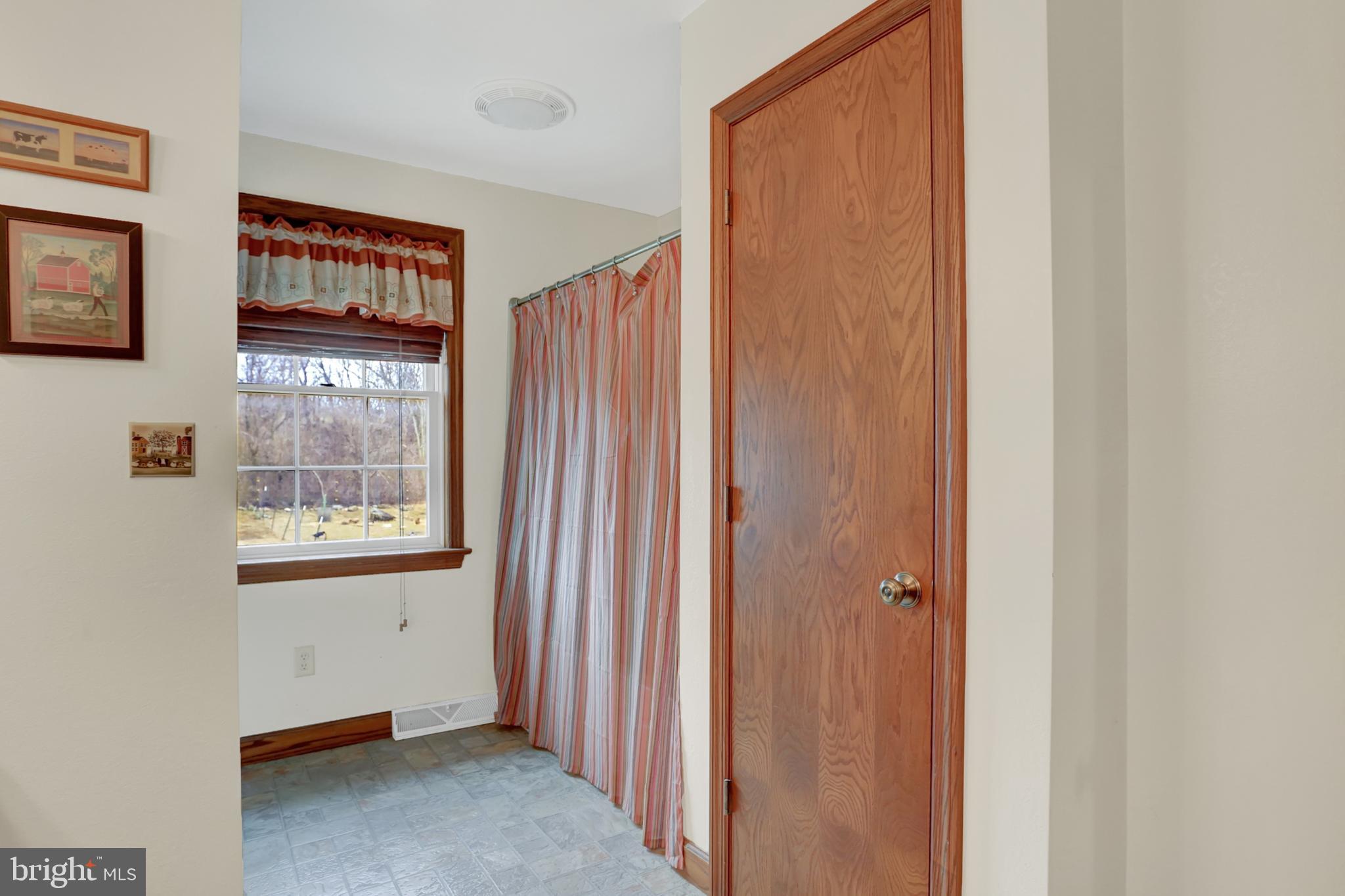 3344 Waynecastle Road Waynesboro, PA 17268 - Photo 23 of 55 Gallery Image 23