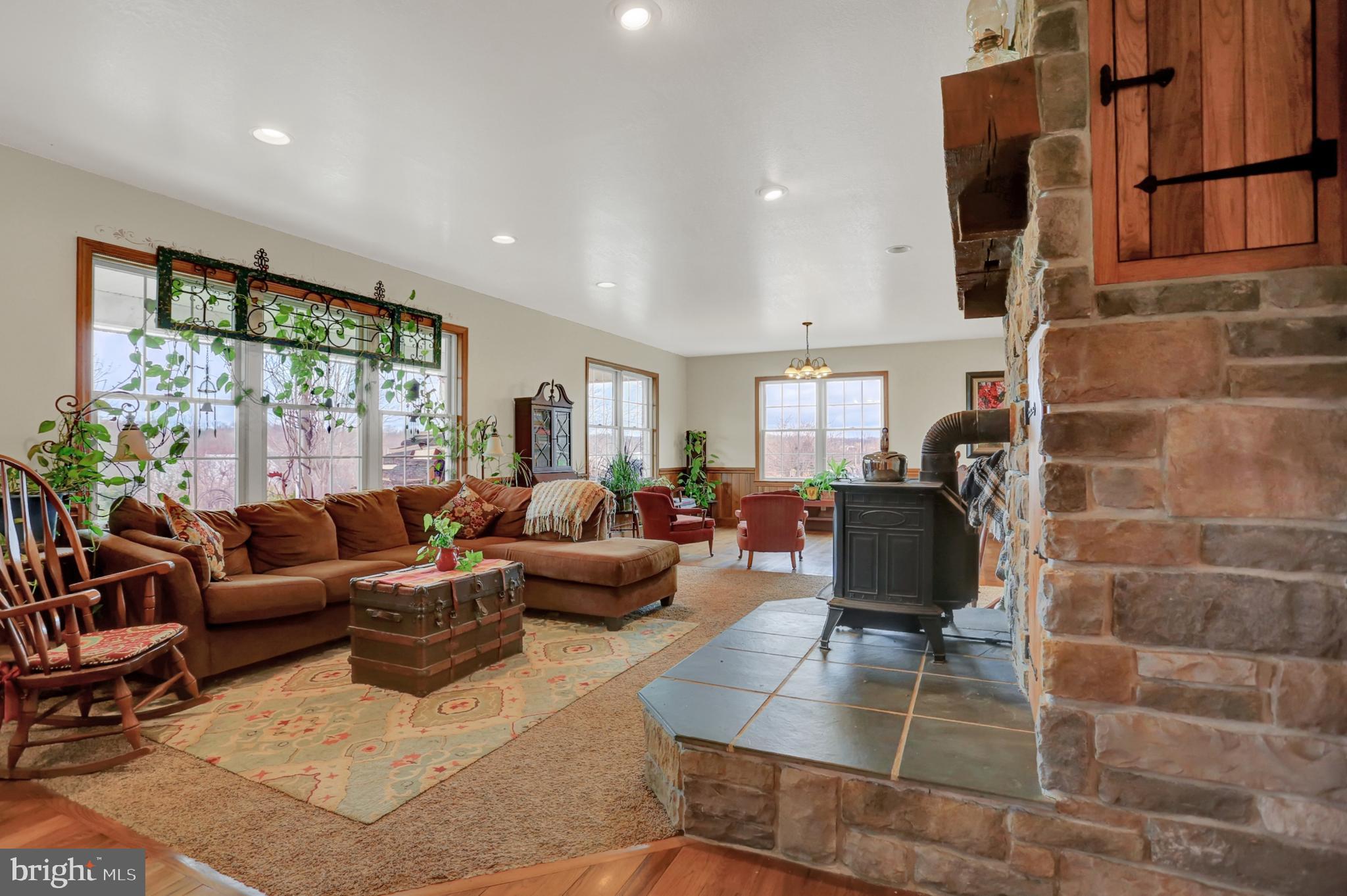 3344 Waynecastle Road Waynesboro, PA 17268 - Photo 6 of 55 Gallery Image 6