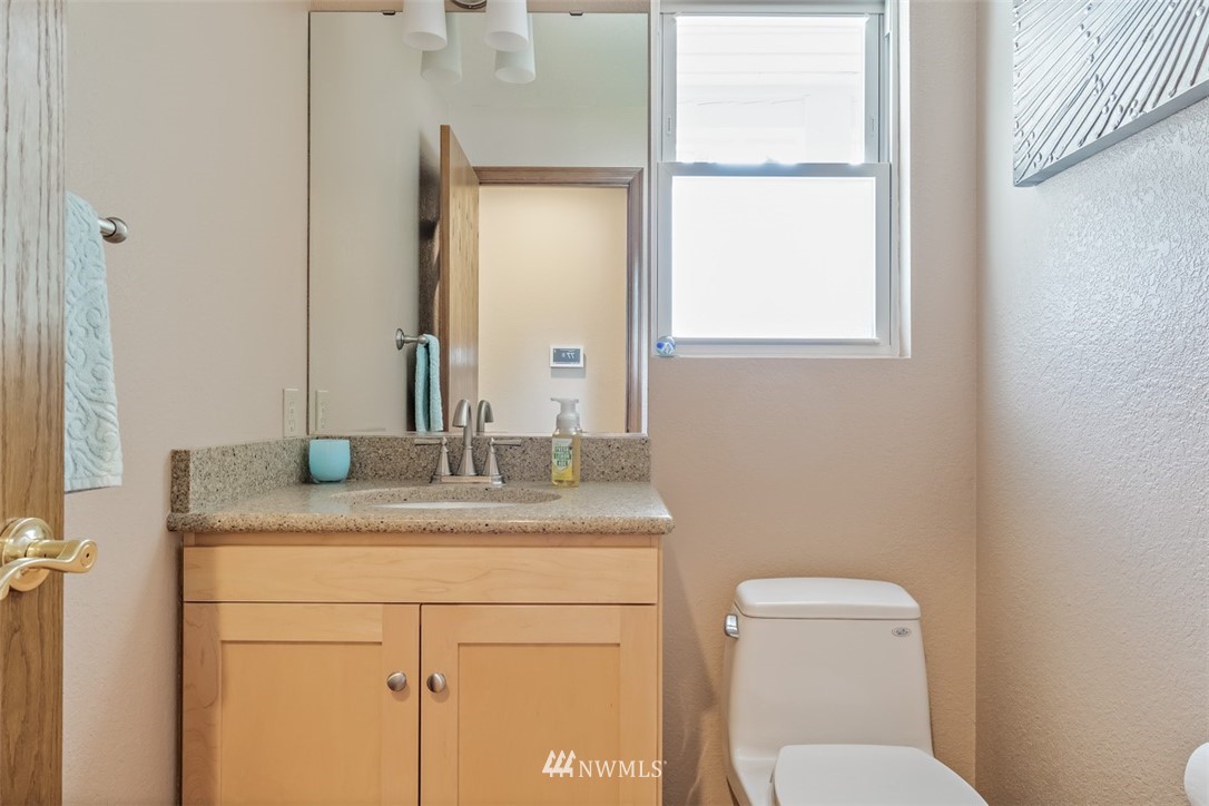 11914 Northeast 168th Street Bothell, WA 98011 - Photo 15 of 25 Gallery Image 15