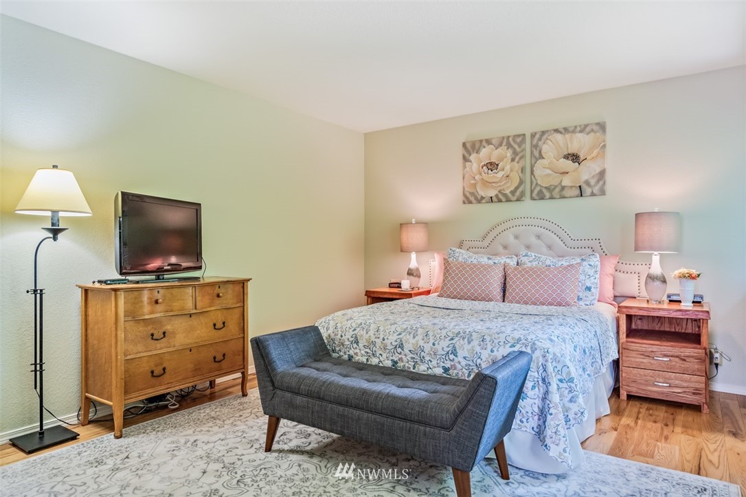 11914 Northeast 168th Street Bothell, WA 98011 - Photo 20 of 25 Gallery Image 20