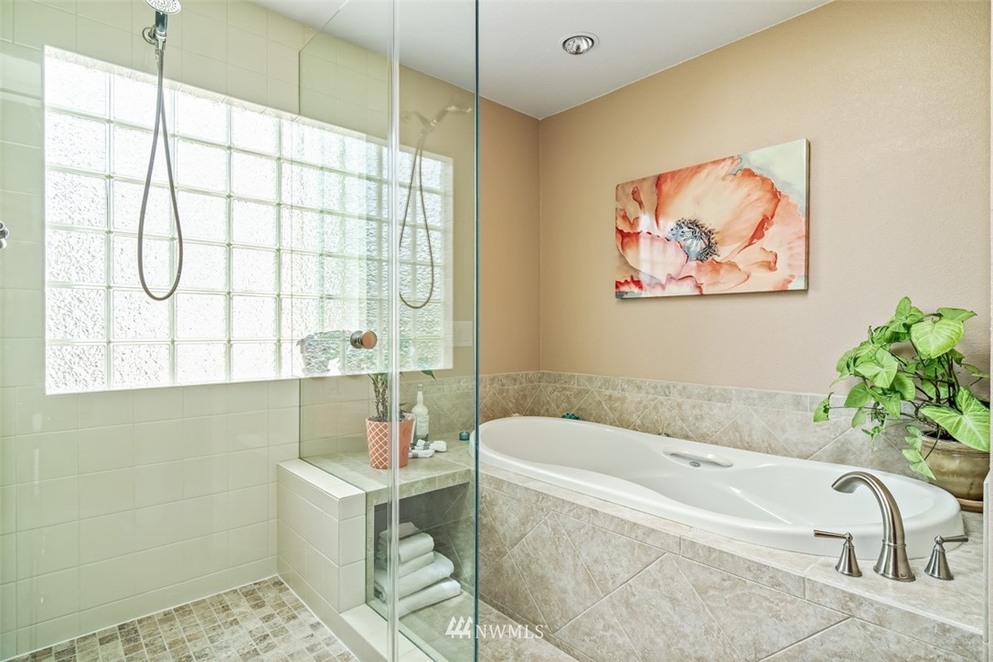 11914 Northeast 168th Street Bothell, WA 98011 - Photo 22 of 25 Gallery Image 22