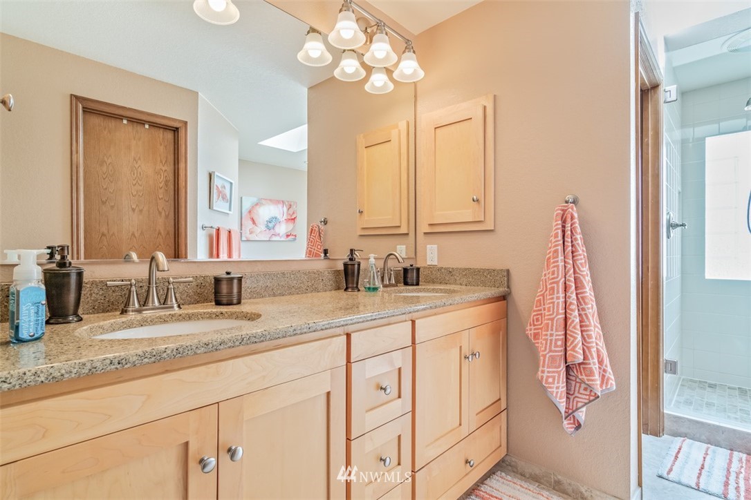 11914 Northeast 168th Street Bothell, WA 98011 - Photo 23 of 25 Gallery Image 23