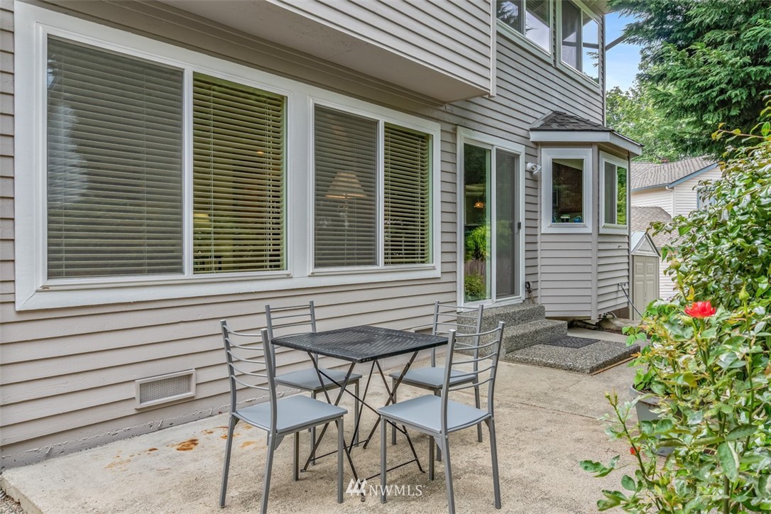 11914 Northeast 168th Street Bothell, WA 98011 - Photo 24 of 25 Gallery Image 24