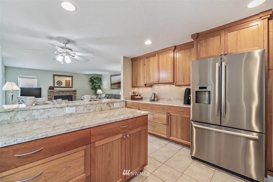 11914 Northeast 168th Street Bothell, WA 98011 - Photo 8 of 25 Gallery Image 8