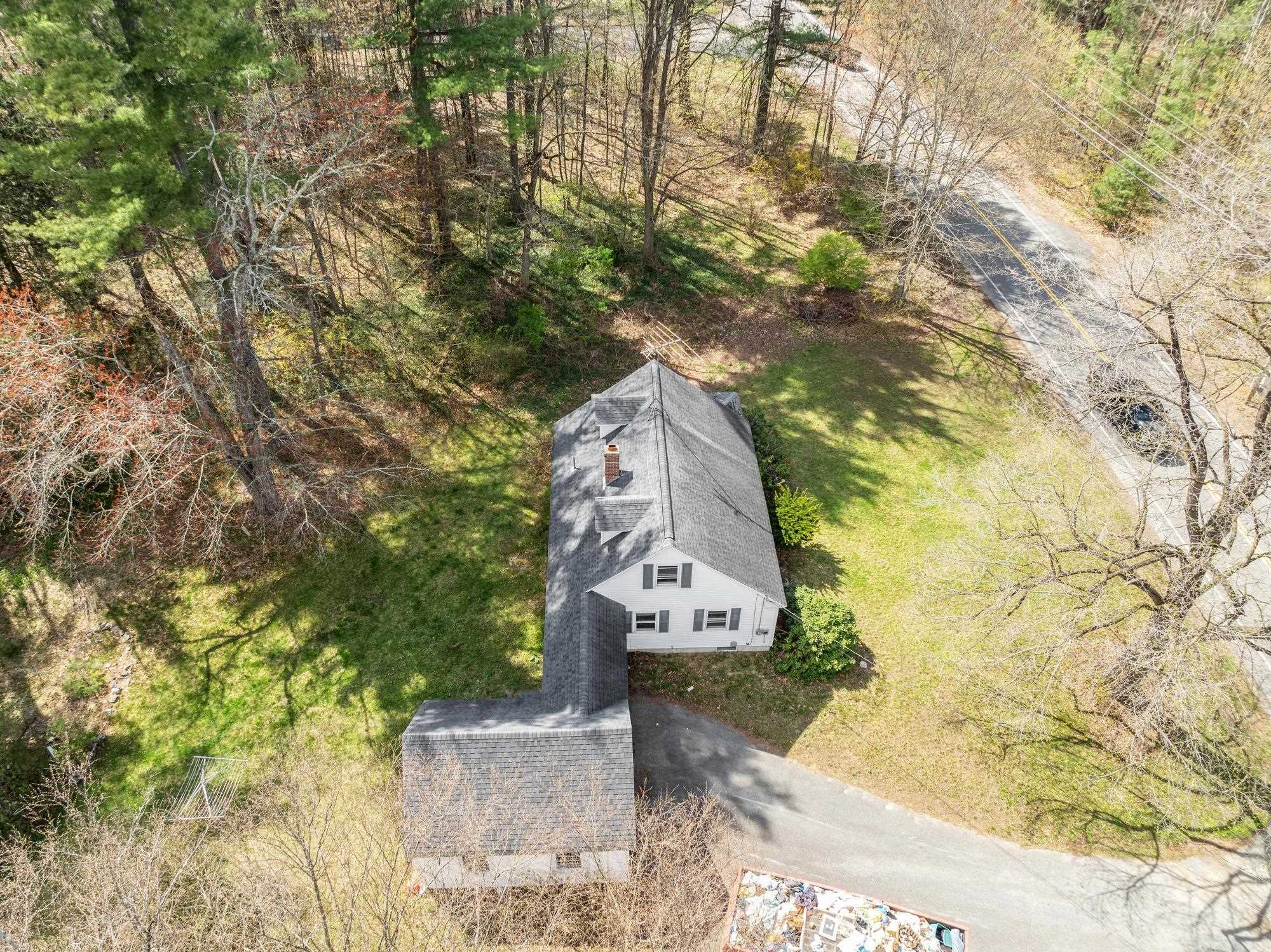 94 Amherst Road Merrimack, NH 03054 - Photo 38 of 41 Gallery Image 38