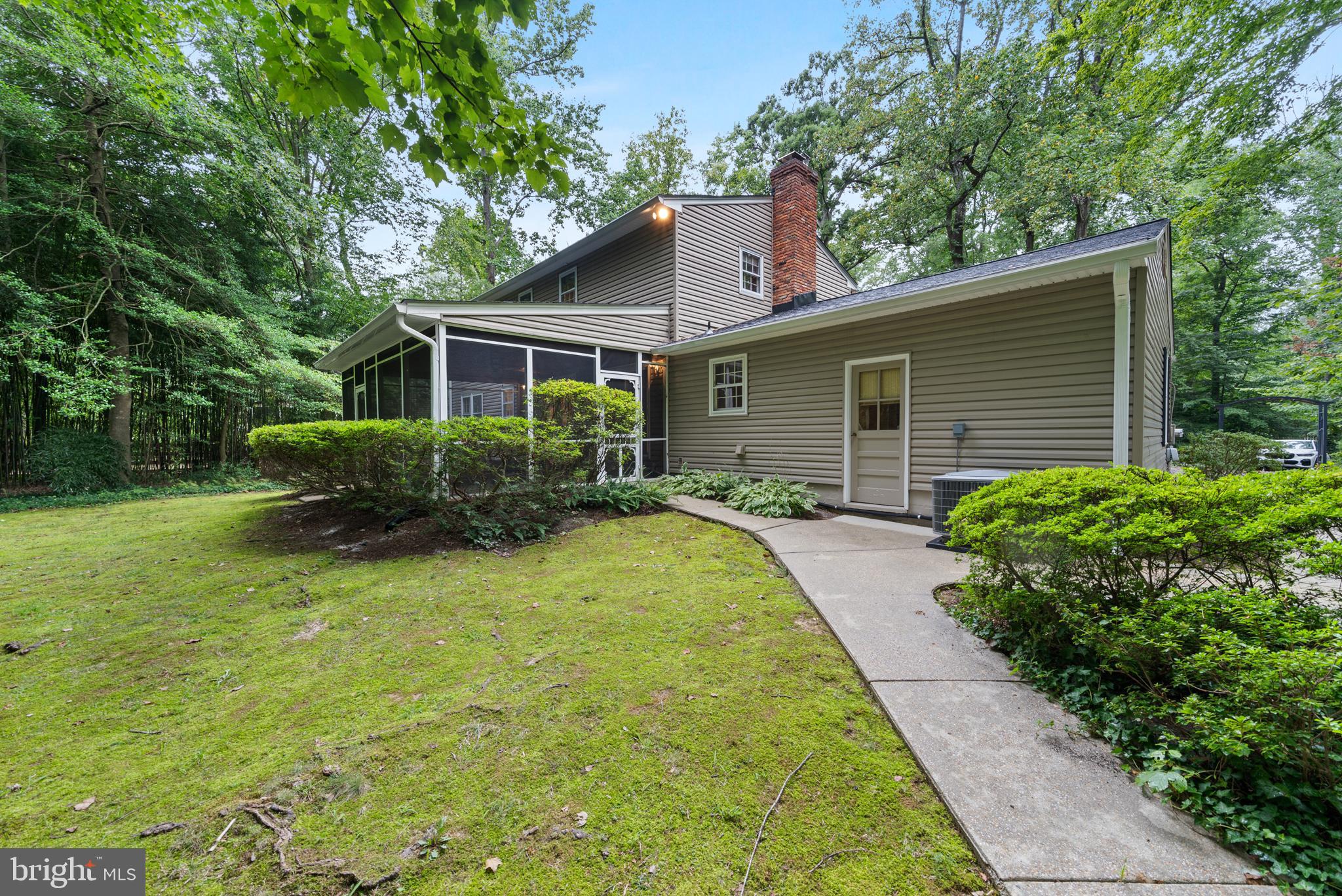 1643 Homewood Road Annapolis, MD 21409 - Photo 6 of 59