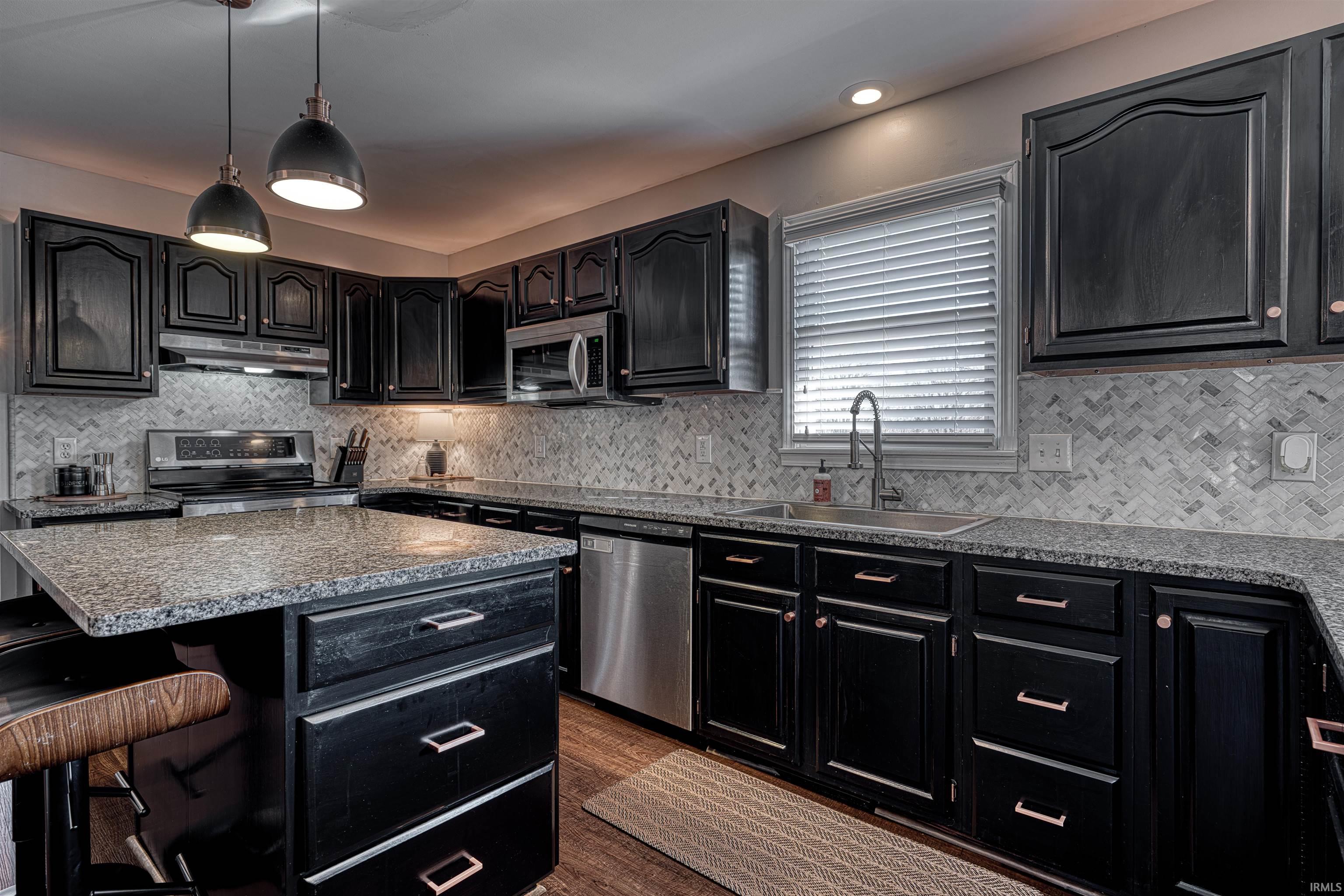 6801 Henze Road Evansville, IN 47720 - Photo 8 of 36