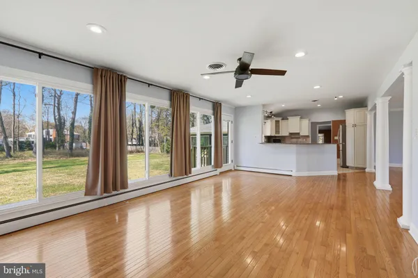 $950,000 | 35 Oriole Way, Moorestown, NJ 08057
