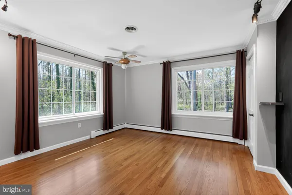 $950,000 | 35 Oriole Way, Moorestown, NJ 08057