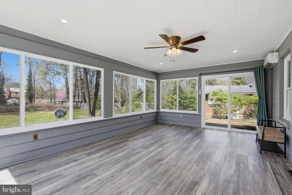 $950,000 | 35 Oriole Way, Moorestown, NJ 08057