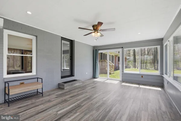 $950,000 | 35 Oriole Way, Moorestown, NJ 08057