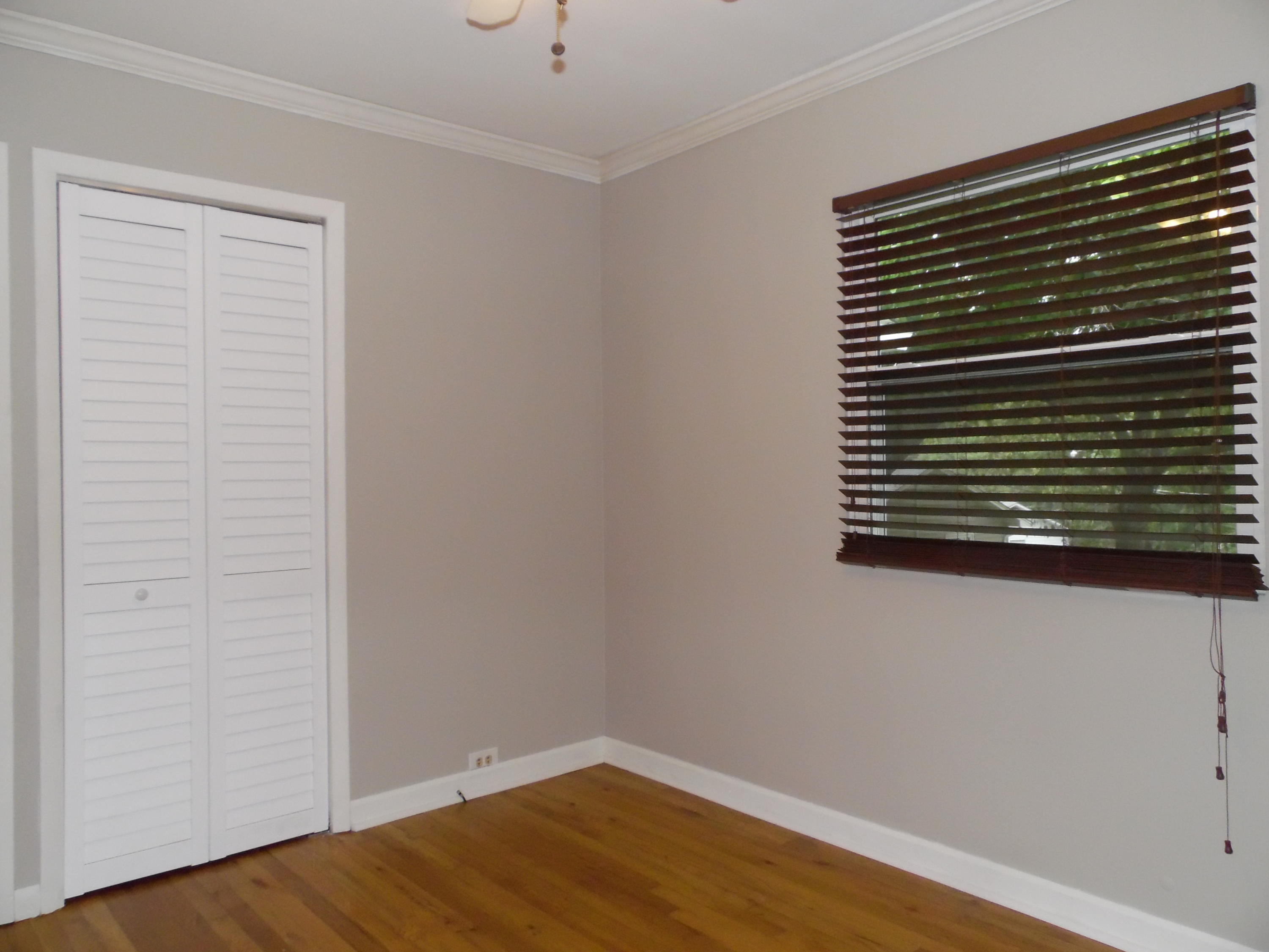 109 Upsal Road Oak Ridge, TN 37830 - Photo 13 of 24 Master Bedroom