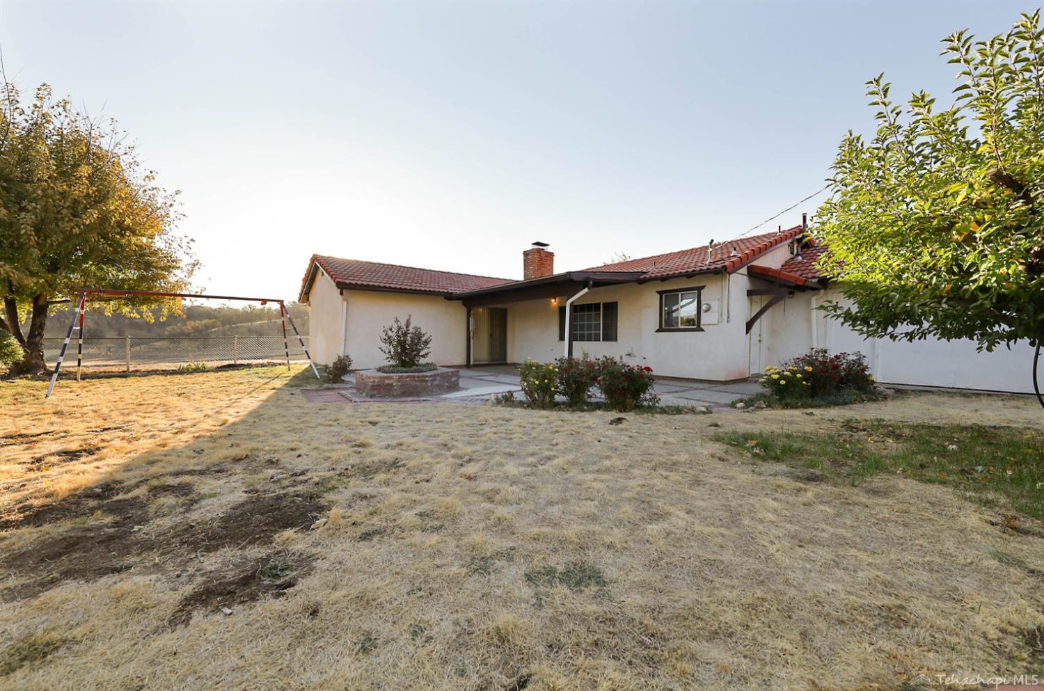 20748 Old Town Road Tehachapi, CA 93561 - Photo 29 of 30 Gallery Image 29